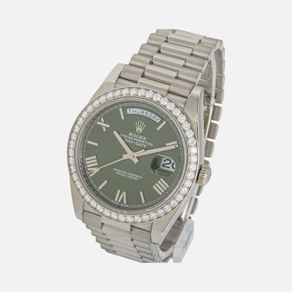 Rolex Day-Date 40 228349RBR White Gold Olive Green Roman Dial