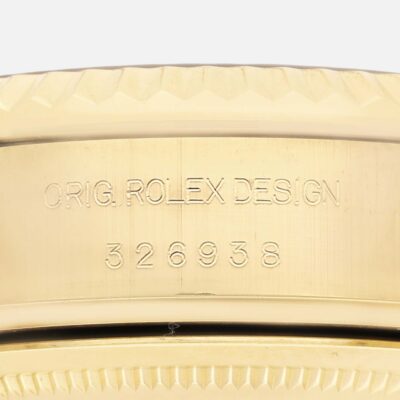 Rolex Sky-Dweller 326938 Yellow Gold Silver Roman Dial 42mm