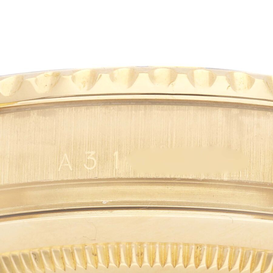 Rolex Yacht-Master 40 16628 Yellow Gold Blue Dial