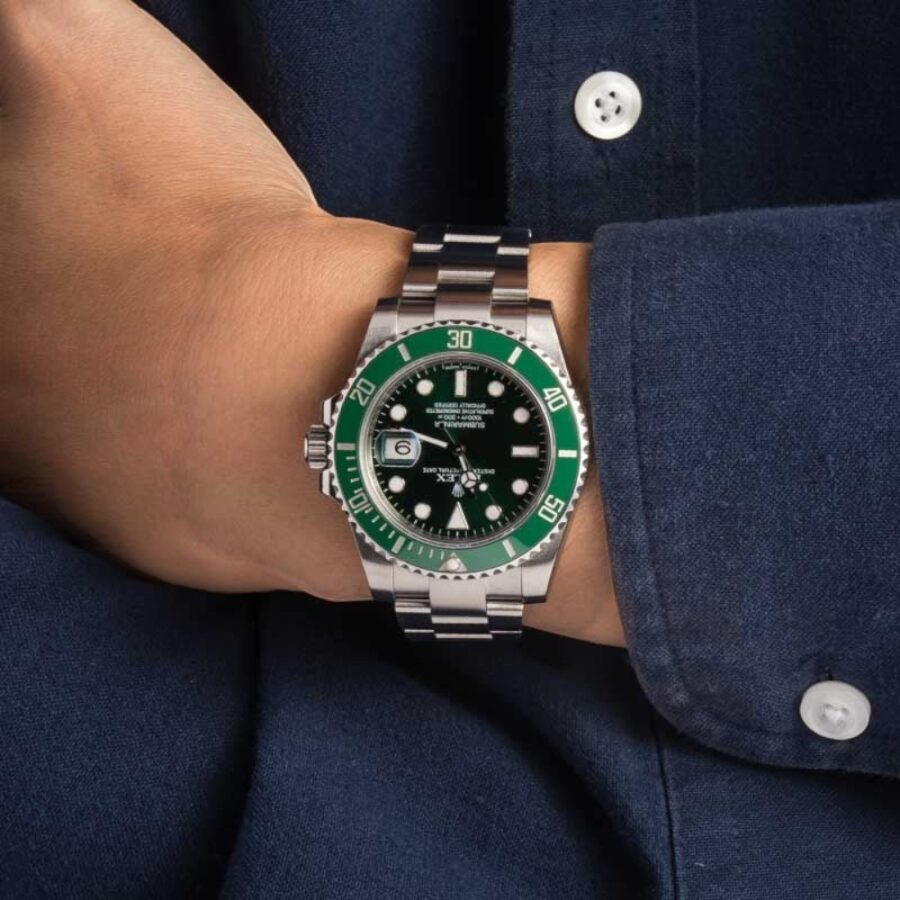 Rolex Submariner 116610LV Hulk Green Ceramic Bezel 40mm