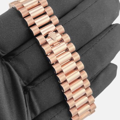 Rolex Day-Date 228235 Olive Green Dial Rose Gold 40mm