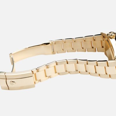 Rolex Sky-Dweller 326938 Yellow Gold Champagne Dial 42mm